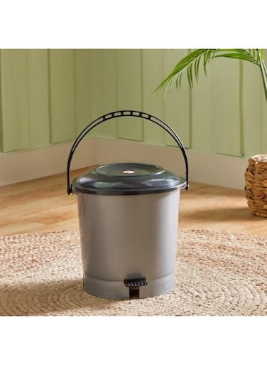 HomeBox Step In Pedal Bin - 6.7 L