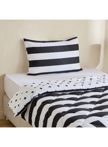 Box Madrid Twin Reversible Comforter Set - Black and White