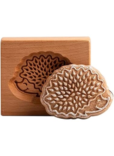 ZMYDZ Wooden Pine Cone Cookie Cutter, 1 Piece