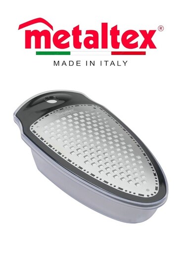 Diamond Grater with Container &acirc;&euro;&ldquo; Extra Sharp Stainless Steel Blades