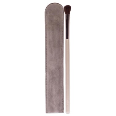 delilah Precision Eyeshadow Brush