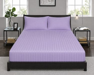 طقم ملاءة سرير مطاطية 3 قطع، مقاس 200×220 سم، عمق مرتبة (15–35 سم)، تصميم فندقي مخطط، لون Lilac