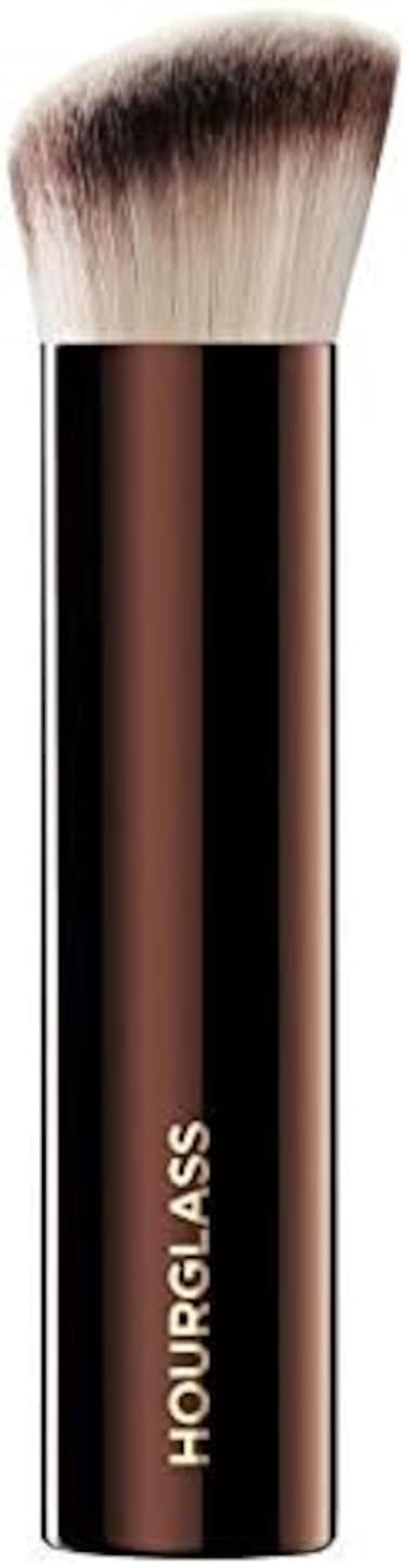 فرشاة كريم الأساس فانيش سيملس فينيش