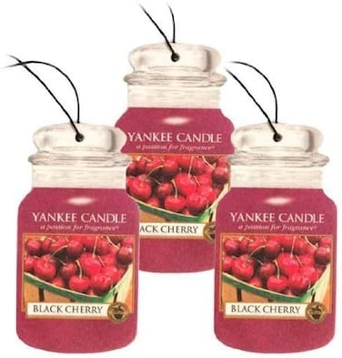 برطمان سيارة كلاسيكي من الورق المقوى من يانكي كاندل، معطر هواء معلق للمنزل والمكتب، برائحة الكرز الأسود (عبوة من 3 قطع)