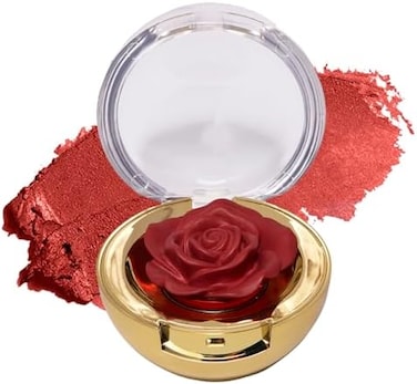 كريم أحمر الخدود وينكي لوكس تشيكي روز، مكونات نظيفة بما في ذلك الكرنوبا وفيتامين E تمتزج بسلاسة للحصول على تاج ذو لمسة نهائية طبيعية.