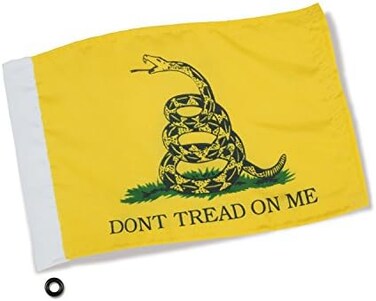 Show Chrome Accessories Big Bike Parts 4-240GD Dont Tread On Me Flag (6" x 9")