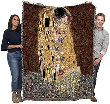 مفروشات "بطانية القبلة" من الفنون الجميلة