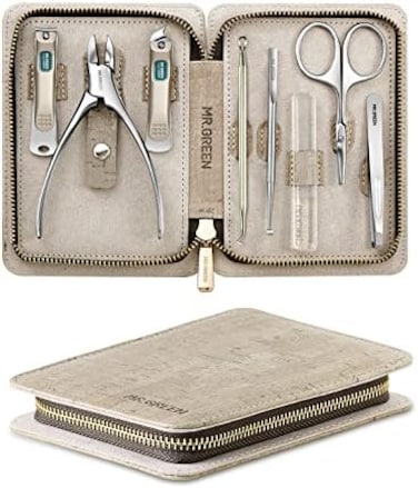 MR.GREEN Manicure Set, Pedicure Sets, Nail Clipper Stainless Steel Professional Nail Cutter with Travel Case