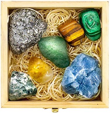 Crystalya Premium Grade Crystals and Healing Stones for Abundance and Prosperity in Wooden Box - Malachite, Pyrite, Citrine, Aventurine, Blue Calcite, Tree Agate, Tiger's Eye Gemstones + Info Guide