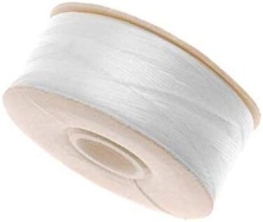 ان واي ام او خيط خرز من النايلون بطول 64 ياردة مقاس D لخرز ديليكا، ابيض