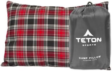 وسادة التخييم الرياضية من Teton Sports مثالية في أي وقت تسافر؛ للتخييم، وحفلات الظهر، والطائرات، والرحلات الطرق؛ وسادة مريحة لدعم الرقبة والقطن؛ يمكنك أخذها في أي مكان؛ وسادة قابلة للغسل