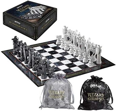 The Noble Collection Wizard Chess Set