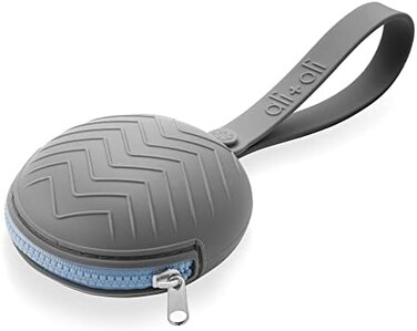 حقيبة حامل لهّاية (رمادي) سيليكون خالٍ من البيسفينول أ يحافظ على نظافة حاملي البنكي - تعلق على عربات الأطفال وحقائب الحفاضات - ملحق مثالي للحمل أثناء التنقل