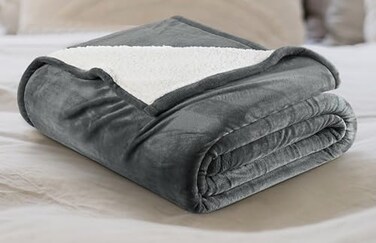 بطانية السرير من يوتوبيا بيدنج شيربا مقاس كوين، بلون رمادي، بطانية صوف مخملية بوجهين 480 غم لكل متر مربع للسرير والأريكة (مقاس 228.6 سم × 228.6 سم)