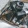 حزام كتف للكاميرا من YicUik لكاميرتين، حزام جلدي مزدوج للكاميرات بتصميم كلاسيكي لكاميرات DSLR/SLR.