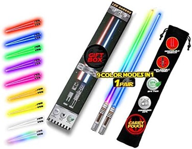 عصي إضاءة سابر تشوبس LIGHTTICKS LIGHT UP STAR WARS LED قابلة لإعادة الاستخدام، عصي إضاءة سوشي، مقبض قابل للإزالة، آمنة للغسل في غسالة الصحون، 8 أوضاع ألوان، زوج واحد.
