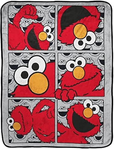 Jay Franco Sesame Street Hip Elmo Throw Blanket - Measures 40 x 50 inches, Kids Bedding - Fade Resistant Super Soft Fleece.