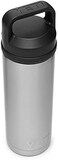 زجاجة YETI Rambler سعة 18 أونصة، معزولة بتفريغ الهواء، مصنوعة من الفولاذ المقاوم للصدأ مع غطاء للشرب السريع، مصنوعة من الفولاذ المقاوم للصدأ.