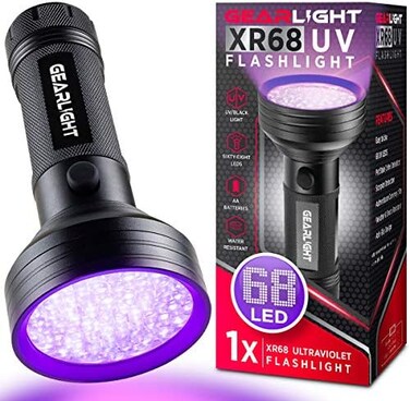 مصباح GearLight UV ذو ضوء أسود من 68 مصباح LED، كاشف بول الحيوانات الأليفة (الكلاب/القطط)، كاشف العقارب، كاشف بق الفراش، مزيل بقع الراتنج، مزيل بقع الكلاب، مزيل روائح السجاد، فحص الهوية XR68.
