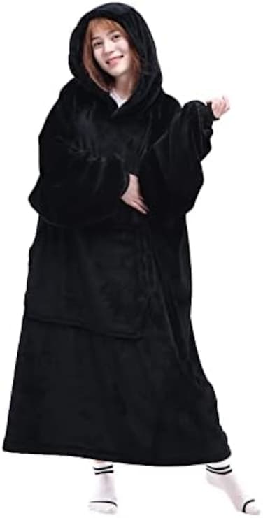 Waitu Wearable Blanket Sweatshirt Gifts for Women and Men, Super Warm and Cozy Big Blanket Hoodie, Thick Flannel Blanket with Sleeves and Giant Pocket - Black.