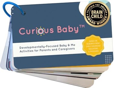 كتاب "Curious Baby" الحائز على جائزة، يتضمن 40 نشاطًا لطفلي (من 0 إلى 12 شهرًا)، وهو كتاب يركز على النمو ويحفز أفكار اللعب الإبداعية لطفلي، ويتضمن بطاقات عالية التباين باللونين الأبيض والأسود.