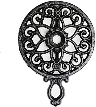 Sungmor Cast Iron Tea Cup Warmer Warmer Heater Pot Coaster - Rustic and Graceful Pattern with Tea Light Holder - Durable and Decorative Candle Holder for Warmth.