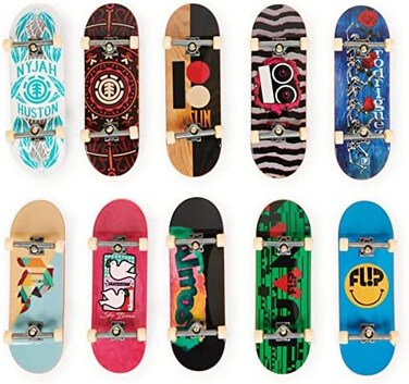 مجموعة Tech Deck، DLX Pro المكونة من 10 ألواح تزلج صغيرة قابلة للتجميع، لمحبي التزلج من سن 6 سنوات فما فوق (متوفرة فقط على ).