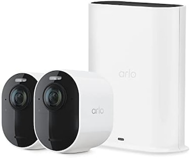 Arlo Ultra 2 Spotlight Camera 4K HDR (2 Cameras, SmartHub IncludedRequiredWireless Home Security CameraColor Night Vision, Motion Sensor, 180&ordm; View, 2-Way Audio, White.
