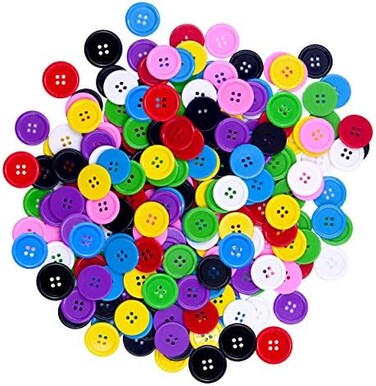 Vantasii 240pcs Resin Buttons Round 4 Holes 25m Sewing Craft Bingo Counting Chip Plastic Marker (8 Colors, 25mm Diameter.