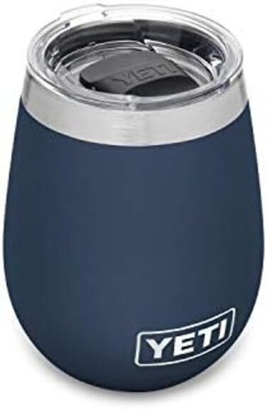 كوب نبيذ YETI Rambler سعة 10 أونصة، معزول بتفريغ الهواء، مصنوع من الفولاذ المقاوم للصدأ مع غطاء MagSlider، لون كحلي.
