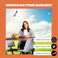 مصباح NorbSMILE CA المتطور كامل الطيف، 9 واط، متوافق مع معايير كفاءة الطاقة في كاليفورنيا، من طراز A19 LED. طيف طبيعي يشبه ضوء الشمس - يوفر فوائد ضوء الشمس في الأماكن المغلقة (بدون أشعة فوق بنفسجية) (