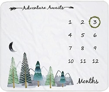 Yoothy Baby Monthly Milestone Blanket for Boy Girl Gender Neutral Gift for Baby Shower, Mountain Blanket for Newborn Picture, Wreath12 Stickers Included, Soft Flannel Blanket 45''x40''.