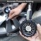 مقياس ضغط الإطارات ATsafepro 100psi يضيء في الظلام، مقياس ضغط الإطارات الميكانيكي ذو القرص 2.5 بوصة مع خرطوم مرن وظرف بزاوية، مقياس ضغط هواء تناظري معتمد الدقة للسيارات والشاحنات والدراجات.