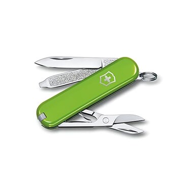 by 
		 Victorinox Victorinox 0. 6223. 43G Smashed Classic Pocket Knife, Avocado Green.