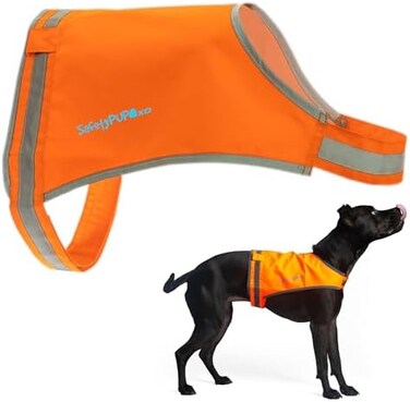 سترة SafetyPUP XD Lite للكلاب. تغطي منتصف الظهر. نسيج عاكس عالي الوضوح بلون برتقالي فسفوري يساعد على إبقاء الكلب في مجال الرؤية وسلامته سواء كان مقيدًا أم لا.
