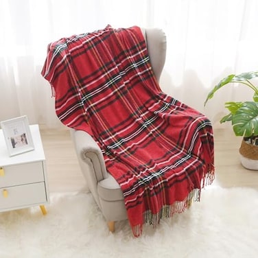 Saukiee Christmas Blanket Plaid Throw Blanket for Couch with Tassels Tartan Chenille Throw Fringe Sofa Bedroom Christmas Blankets and Throw Decor 50 * 60inch.