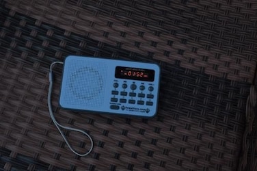 SewaStore Gurbani Radio Player with Gurbani Essentials (Nitnem, Sukhmani Sahib, Simran, Kirtan(Punjabi