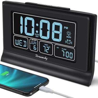 ساعة منبه رقمية DreamSky ذاتية الضبط مع منفذ شحن USB، شاشة كبيرة 6.6 بوصة