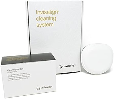 INVISALIGN Cleaning Crystals for Clear Aligners and Retainers with Tub, (50 Packets