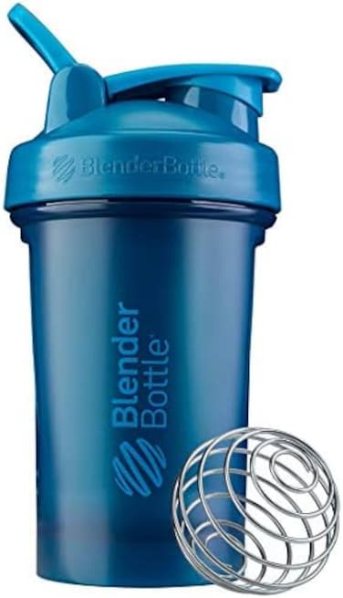 زجاجة خلط BlenderBottle Classic V2 مثالية لمشروبات البروتين ومكملات ما قبل التمرين، سعة 20 أونصة، لون أزرق محيطي