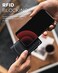 محفظة بطاقات VULKIT بتصميم بسيط، مزودة بخاصية فتح البطاقات المنبثقة وحماية RFID، تتسع لما يصل إلى 10 بطاقات.