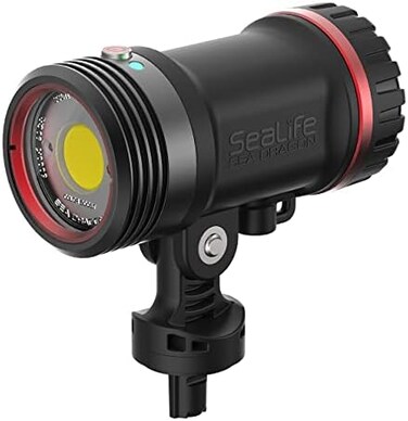مجموعة إضاءة تحت الماء SeaLife Sea Dragon SL680 5000 - رأس إضاءة Sea Dragon 5000 للصور والفيديو مع خاصية تعزيز الألوان، وغطاء واقٍ من النيوبرين، ومحولات، وملحقات