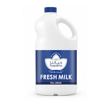 Hayatna Full Fat Fresh Milk Rich in Vitamins &amp; Nutrients 2L