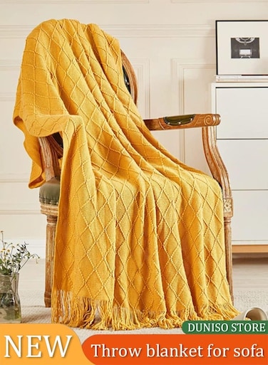 Knitted Throw Blankets, tassel sofa cover blanket, geometric pattern air conditioning blanket, portable and soft, suitable for beds, sofas, travel, camping, 130 * 170cm, yellow