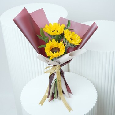 Sunny Delight 3 Sunflowers