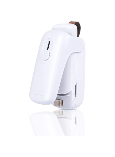 Vacuum Sealers, Handheld Bag Sealer 2 in 1 Mini Heat Sealer &amp; Cutter Portable Bag Resealer Machine Food Saver for Plastic Bags Storage Snack Cookies
