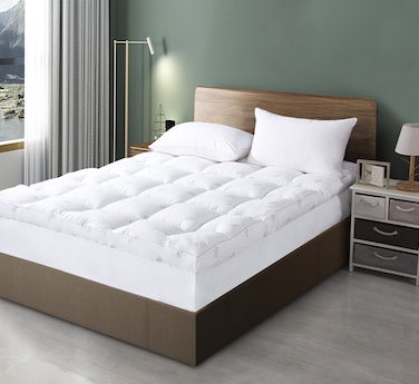 Luxury 4-inch (10 cm) hotel mattress topper fluffy and ultra-soft with full fitted skirt to ensure stability,1250 Gm/m2 ,  size 200x160 cm