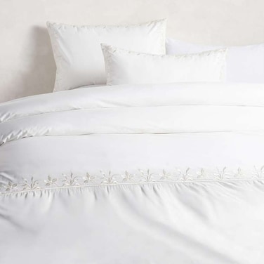 Pan Home Reflection Home Mila Floral Embroidered 3-Piece King Comforter Set 240x260cm - Ivory