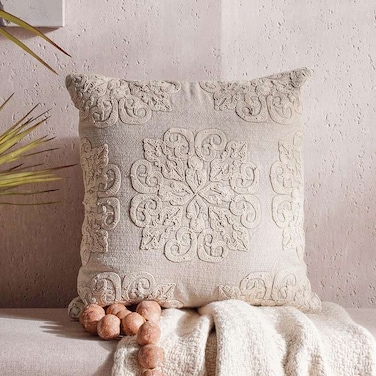 وسادة بان هوم ماريا المطرزة المحشوة البديلة 50×50 سم - لون طبيعي