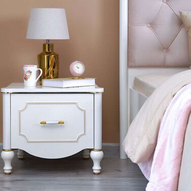 طاولة جانبية للأطفال من بان هوم كول بلس